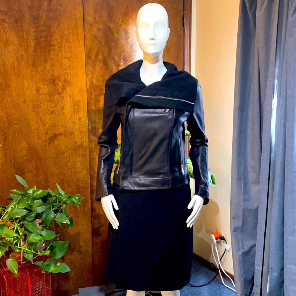 100% lamb lather BCBG jacket/Motorcycle jacket two in one